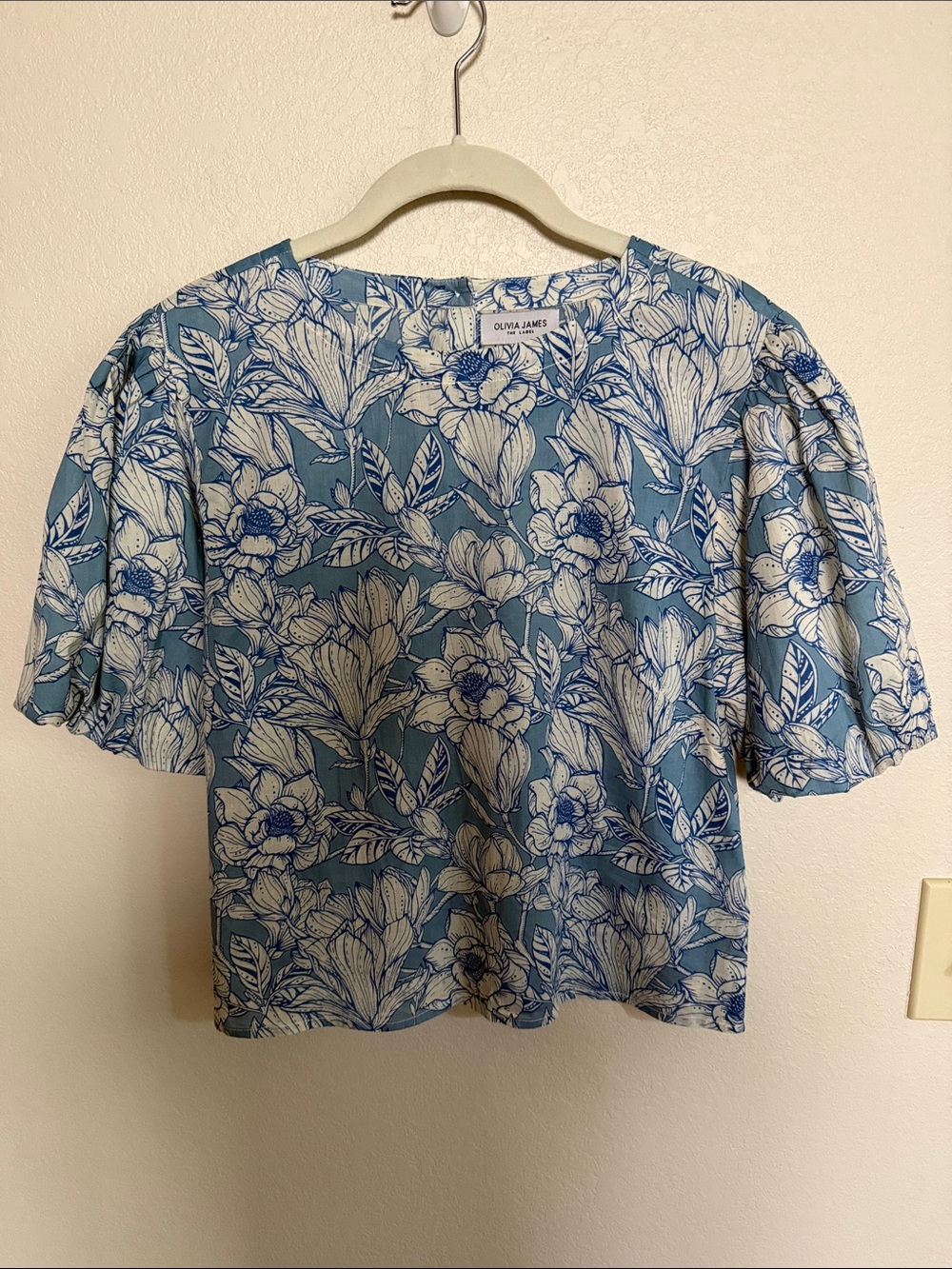 Olivia James Blue Floral Puff-Sleeve Blouse